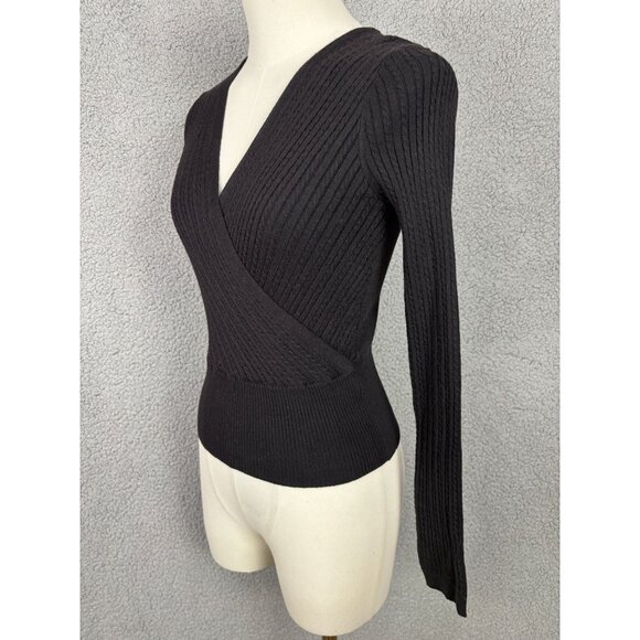 Ultra Flirt Juniors' Women's Cable-Knit Surplice Cropped Sweater Black Sm. NWT's - Picture 4 of 8